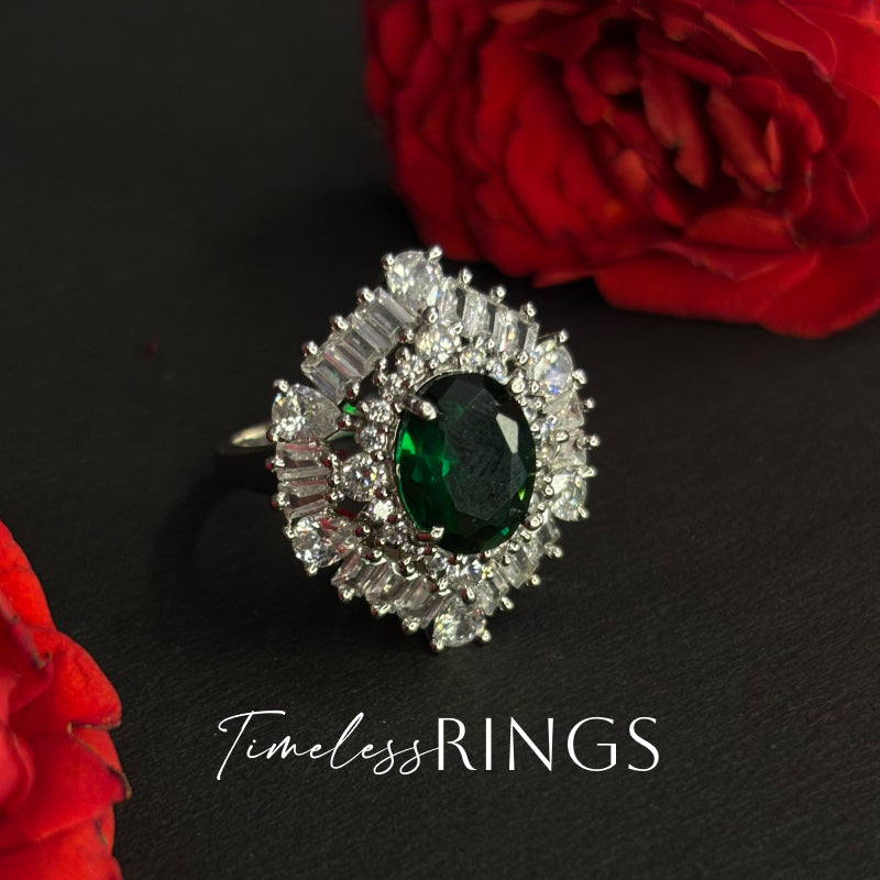 925 Silver Ring with Emerald